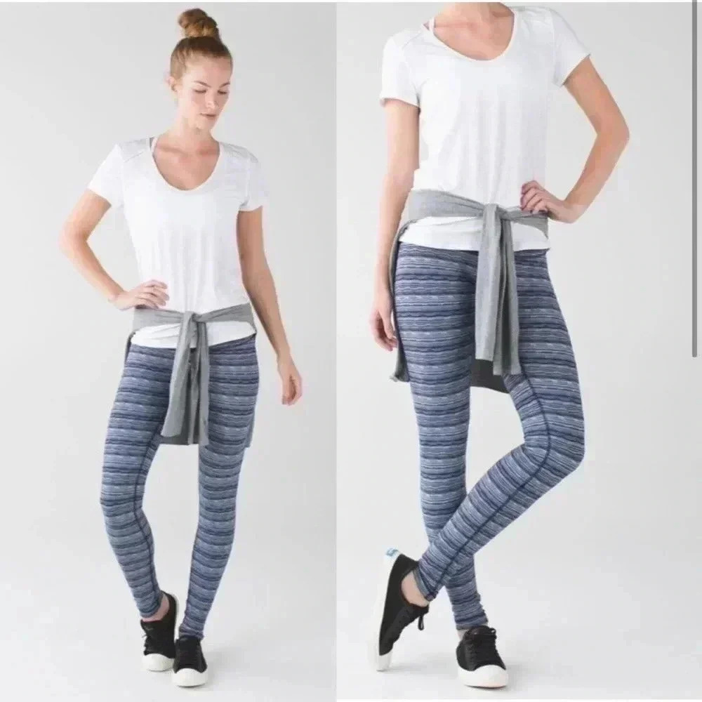 Lululemon Wunder Under full length in Space Dye Twist
Sapphire Blue‎ Sz 4